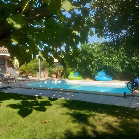 Dom wakacyjny Mon Cabanon *