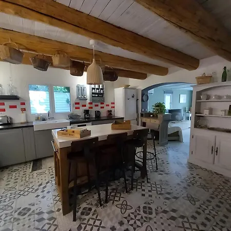 Mon Cabanon Tatil Evi Roquemaure (Gard)